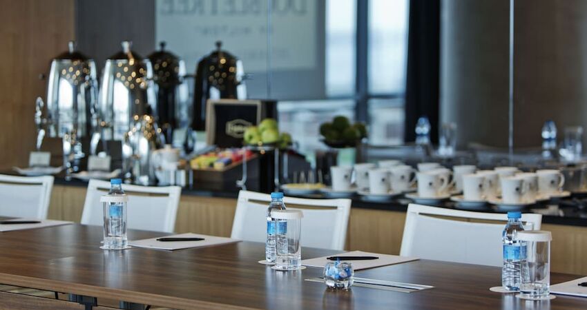 Doubletree by Hilton Moda