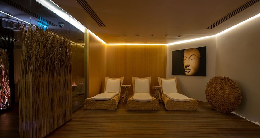 Doubletree by Hilton Moda