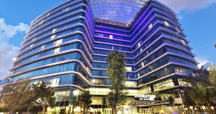 Doubletree by Hilton Moda