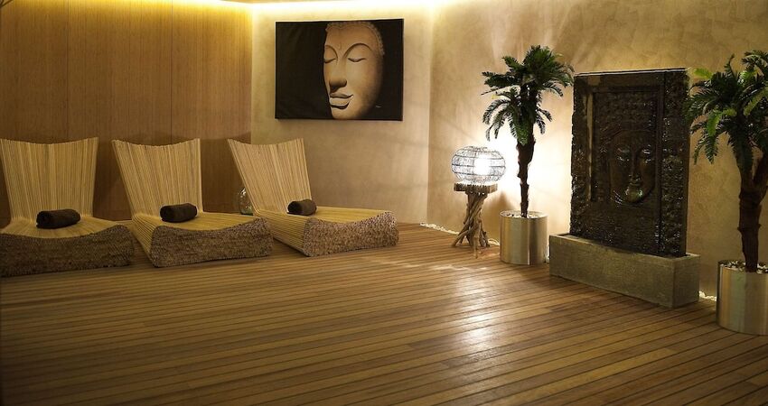 Doubletree by Hilton Moda