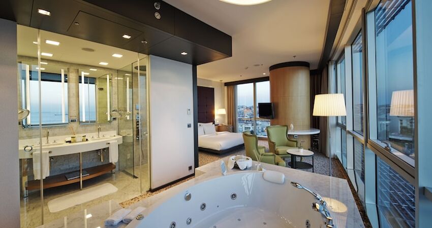 Doubletree by Hilton Moda