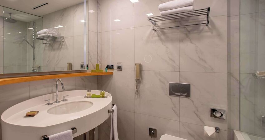 Doubletree by Hilton Moda