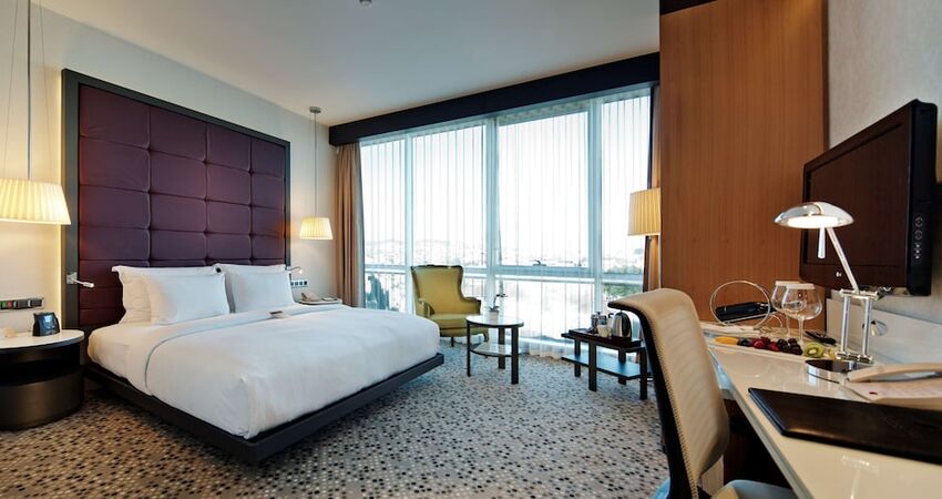 Doubletree by Hilton Moda