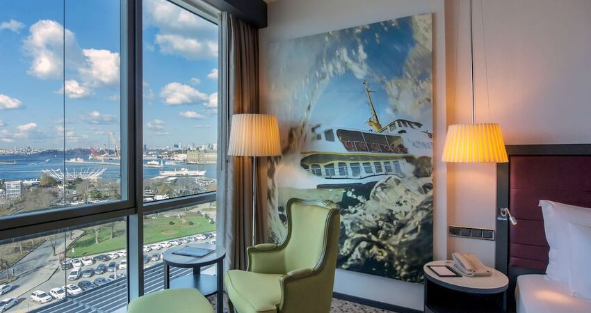 Doubletree by Hilton Moda