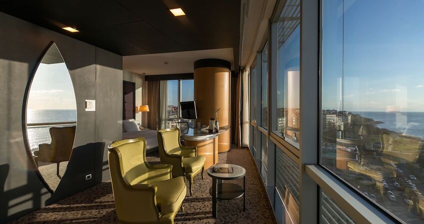 Doubletree by Hilton Moda