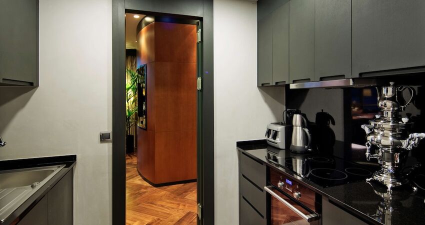 Doubletree by Hilton Moda