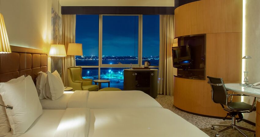 Doubletree by Hilton Moda