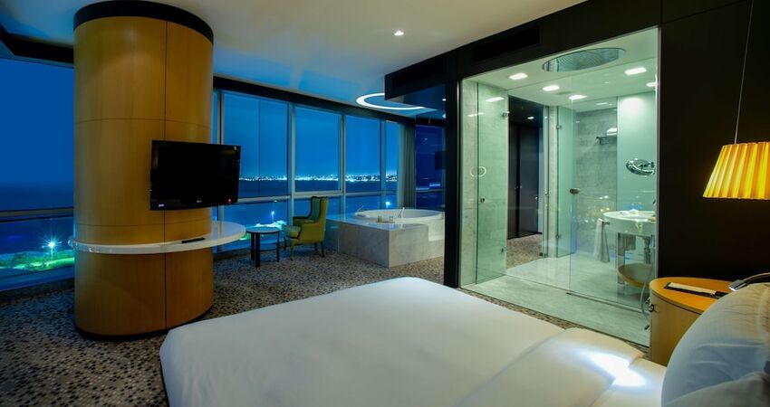 Doubletree by Hilton Moda