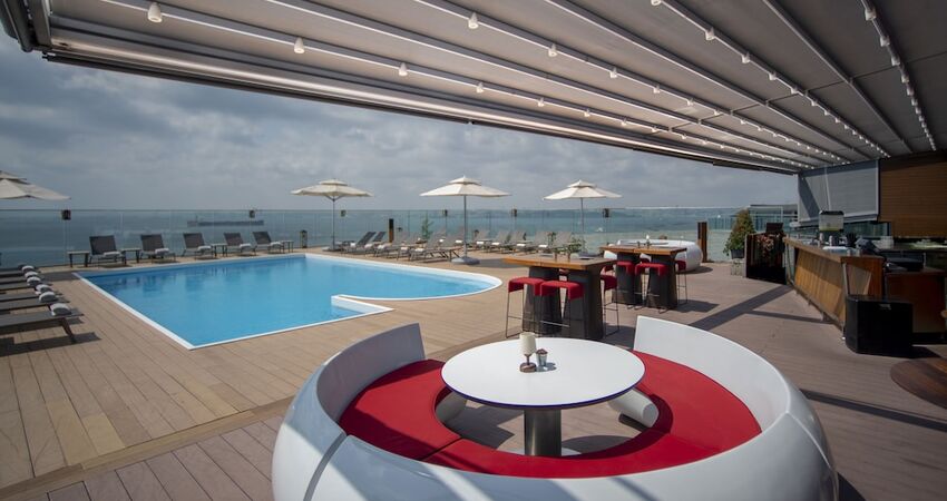 Doubletree by Hilton Moda