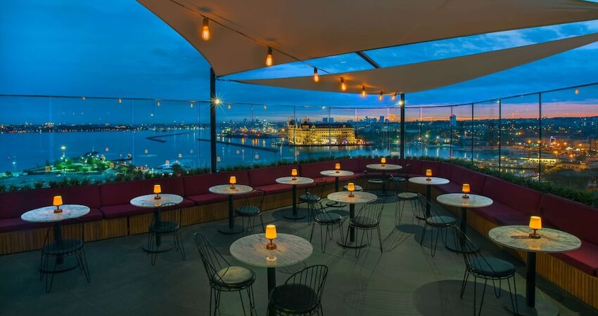 Doubletree by Hilton Moda